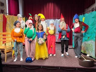 Václavské divadélko: pohádka Sněhurka a několik trpaslíků